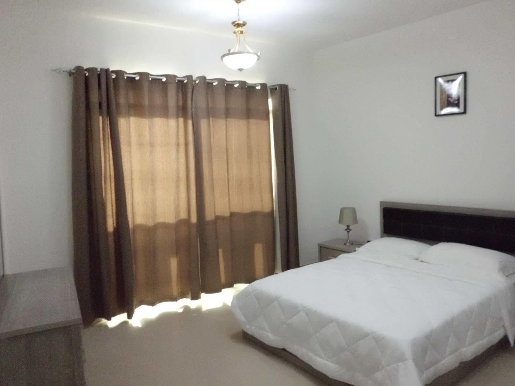 马斯喀特绿洲住处酒店 外观 照片